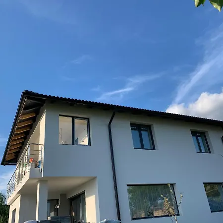 Viktoria House Nyaraló *