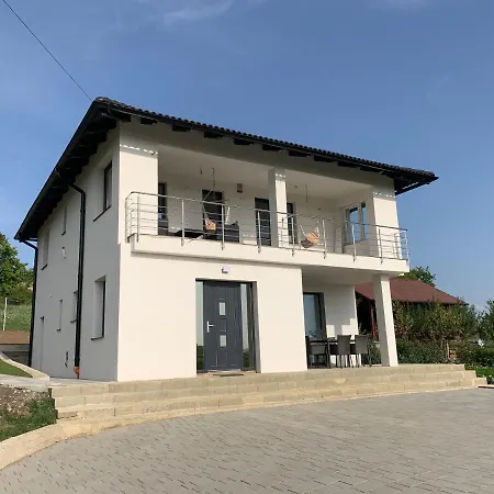 Viktoria House *